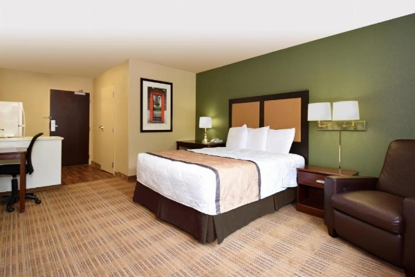 Extended Stay America Suites - Los Angeles - San Dimas image 16